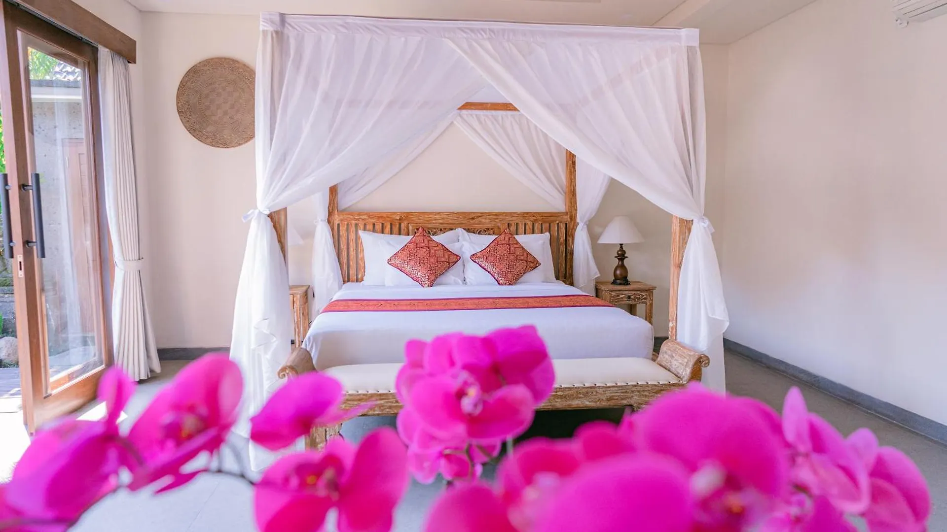 2 Seasons : Villa Moon - Luxury With Private Pool Ubud