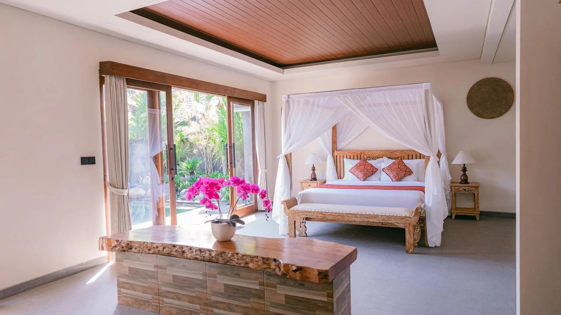 2 Seasons : Villa Moon - Luxury With Private Pool Ubud