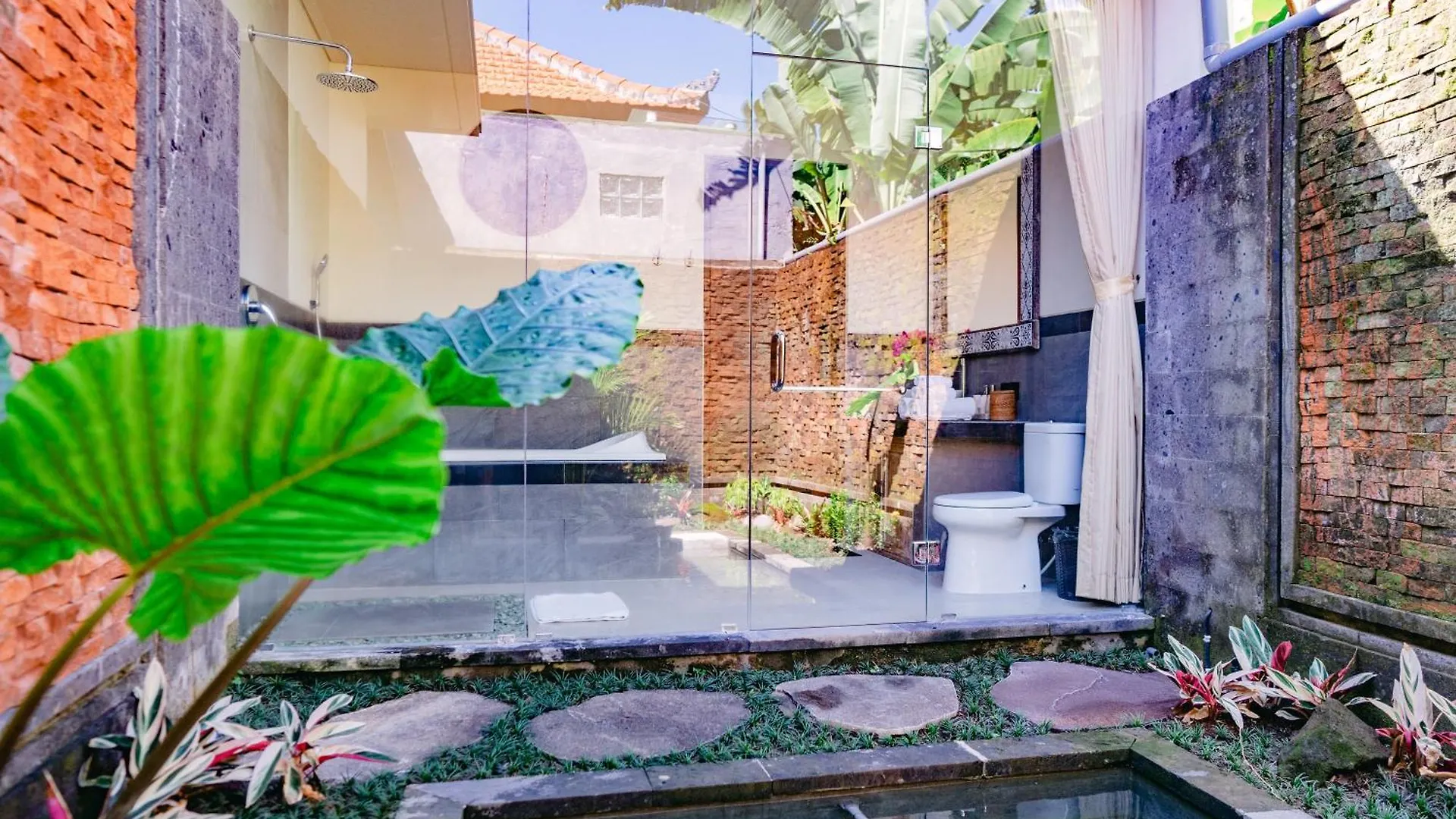 2 Seasons : Villa Moon - Luxury With Private Pool Ubud  Indonesia