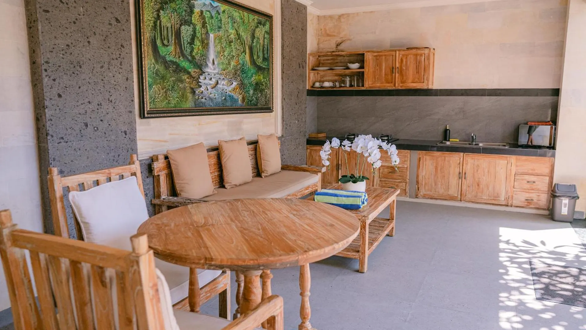 2 Seasons : Villa Moon - Luxury With Private Pool Ubud