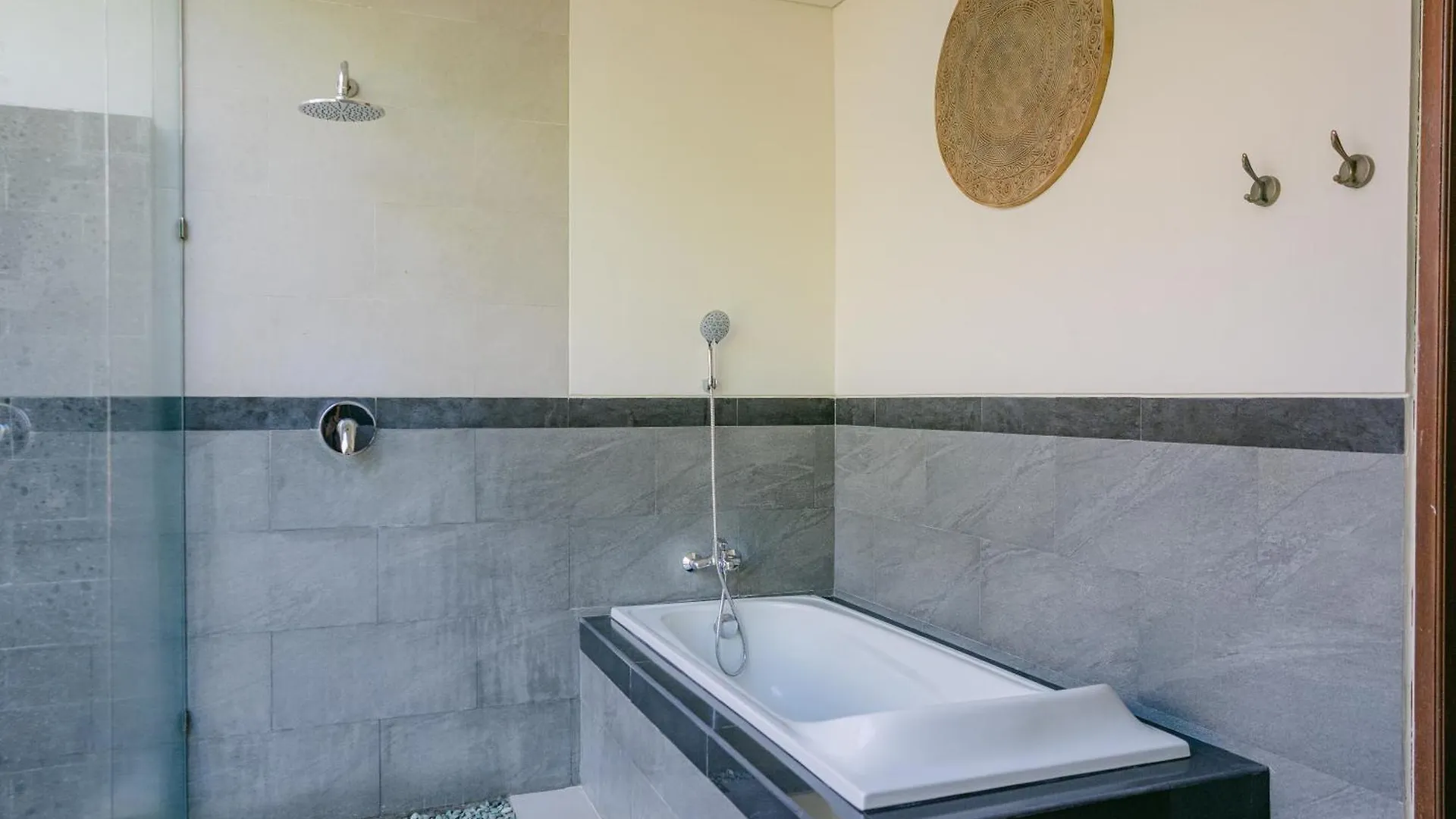 2 Seasons : Villa Moon - Luxury With Private Pool Ubud